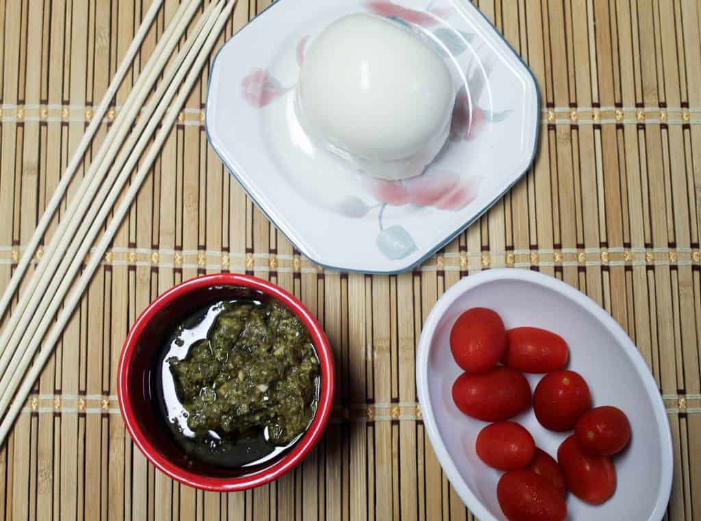 Barilla Spaghetti & Pesto Two Easy Recipes for One Great Italian